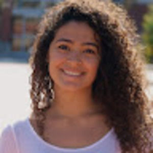 Meet your Posher, Daniela